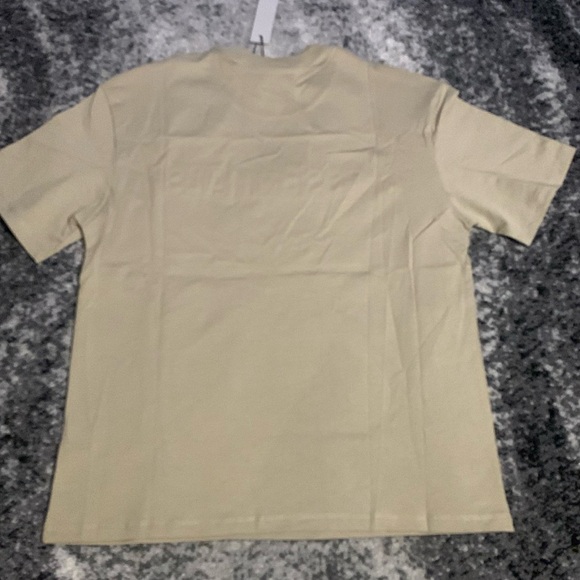 Essentials Fear of God Puffprint Logo Creme T-Shirt Men’s Size S M L - Picture 2 of 2